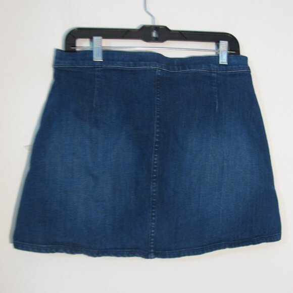 * Express Jeans Denim Skirt Size 8 Mini Button Up Cute - Picture 3 of 3